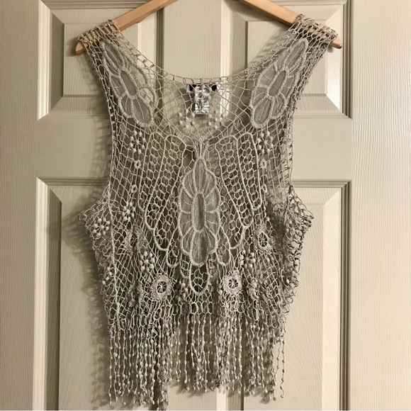 Sleeveless crochet vest. Size L - Picture 7 of 7